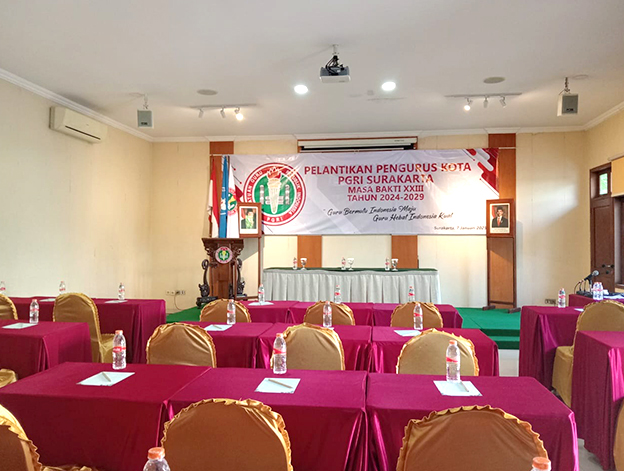 Anggrek Room